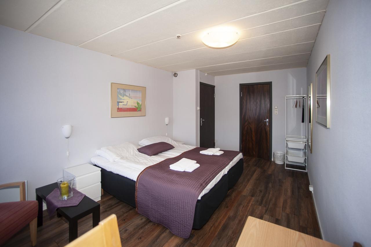 אולביק Strand Fjordmotel מראה חיצוני תמונה